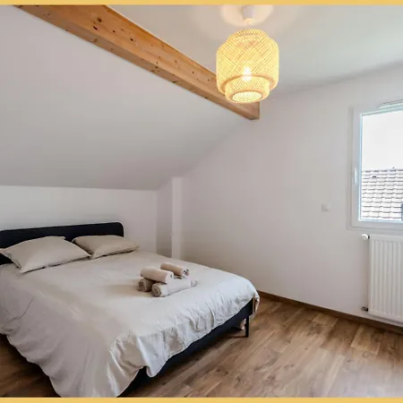 Apartment Lumineuse T4